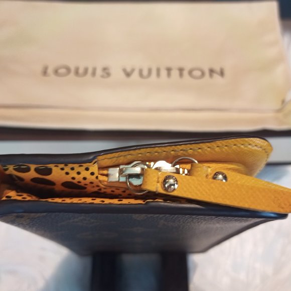 SOLD SOLD  LV x Kusama Waves/Dots Insolite Wallet 2013 (full inclusion) - Picture 3 of 15